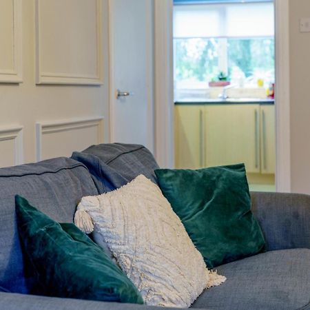 Close To City Centre Stylish 3 Bedroom House เบลฟาสต์ ภายนอก รูปภาพ