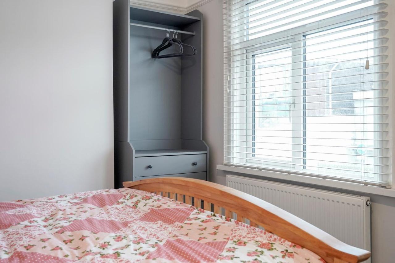 Close To City Centre Stylish 3 Bedroom House เบลฟาสต์ ภายนอก รูปภาพ