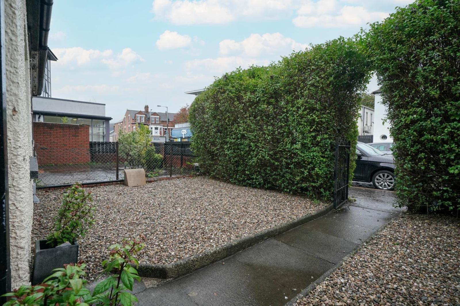 Close To City Centre Stylish 3 Bedroom House เบลฟาสต์ ภายนอก รูปภาพ