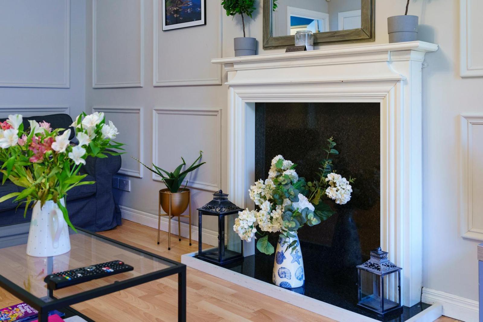 Close To City Centre Stylish 3 Bedroom House เบลฟาสต์ ภายนอก รูปภาพ