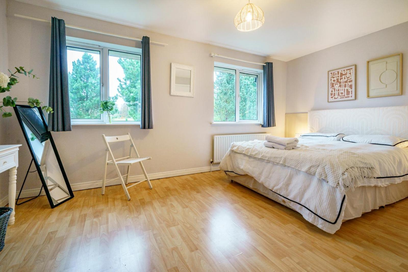 Close To City Centre Stylish 3 Bedroom House เบลฟาสต์ ภายนอก รูปภาพ