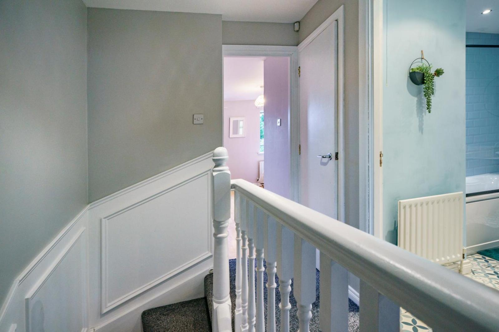 Close To City Centre Stylish 3 Bedroom House เบลฟาสต์ ภายนอก รูปภาพ
